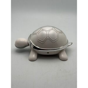 Hasbro 2008 Electronic Light Up I Turtle interactive white Silver C-1063B tested